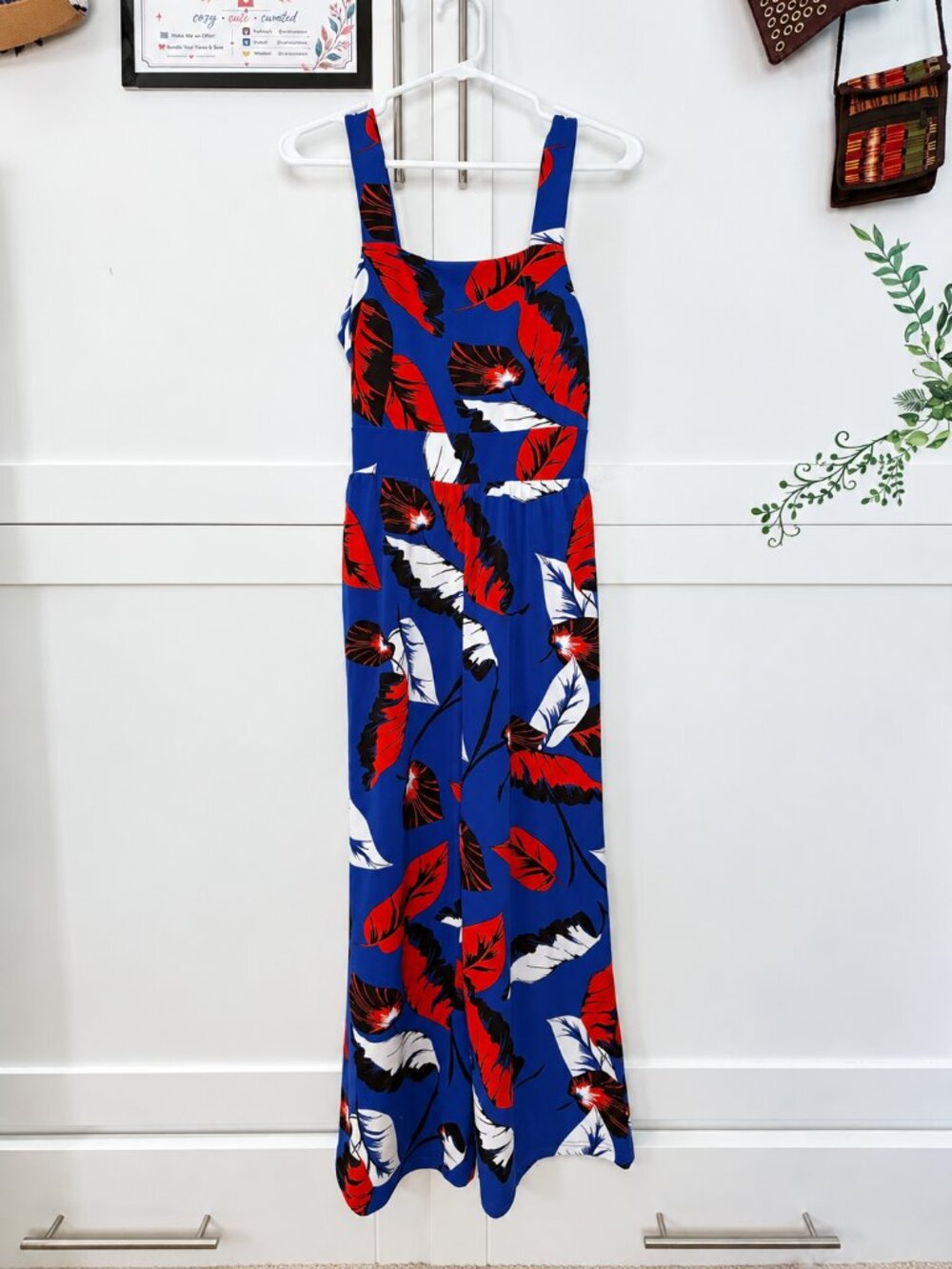 Express | Tropical Floral Wide Leg Jumpsuit - Size XS